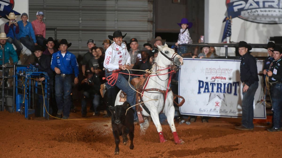Shad Mayfield roping a calf at the 2023 Patriot Open Tie-Down Roping.
