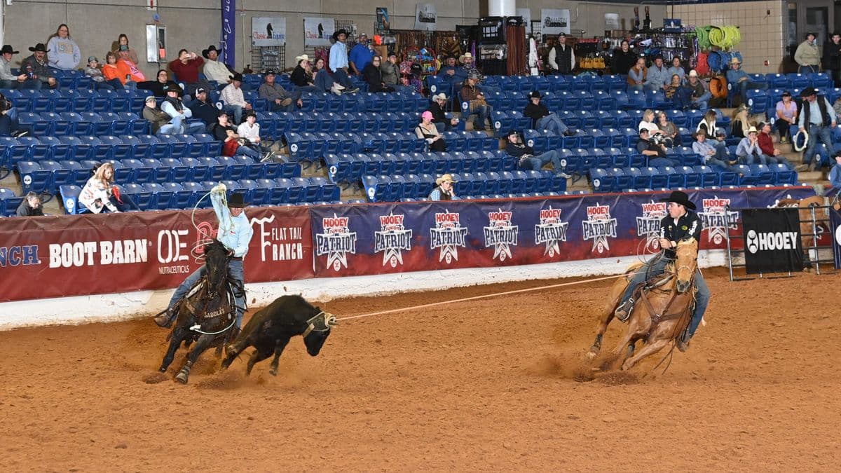 Ketch Kelton turning a steer for Denton Dunning to win the 2024 Hooey Junior Patriot Open Semifinals.