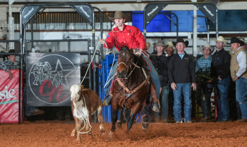 New Mexico cowboy Myles Nixon got the win in the Hooey Jr. Patriot 19-and-Under Tie-Down Roping, worth $22,000.